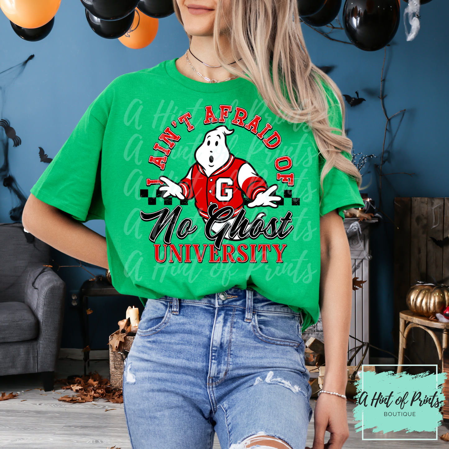 I ain't afraid of no ghost university graphic T-shirt