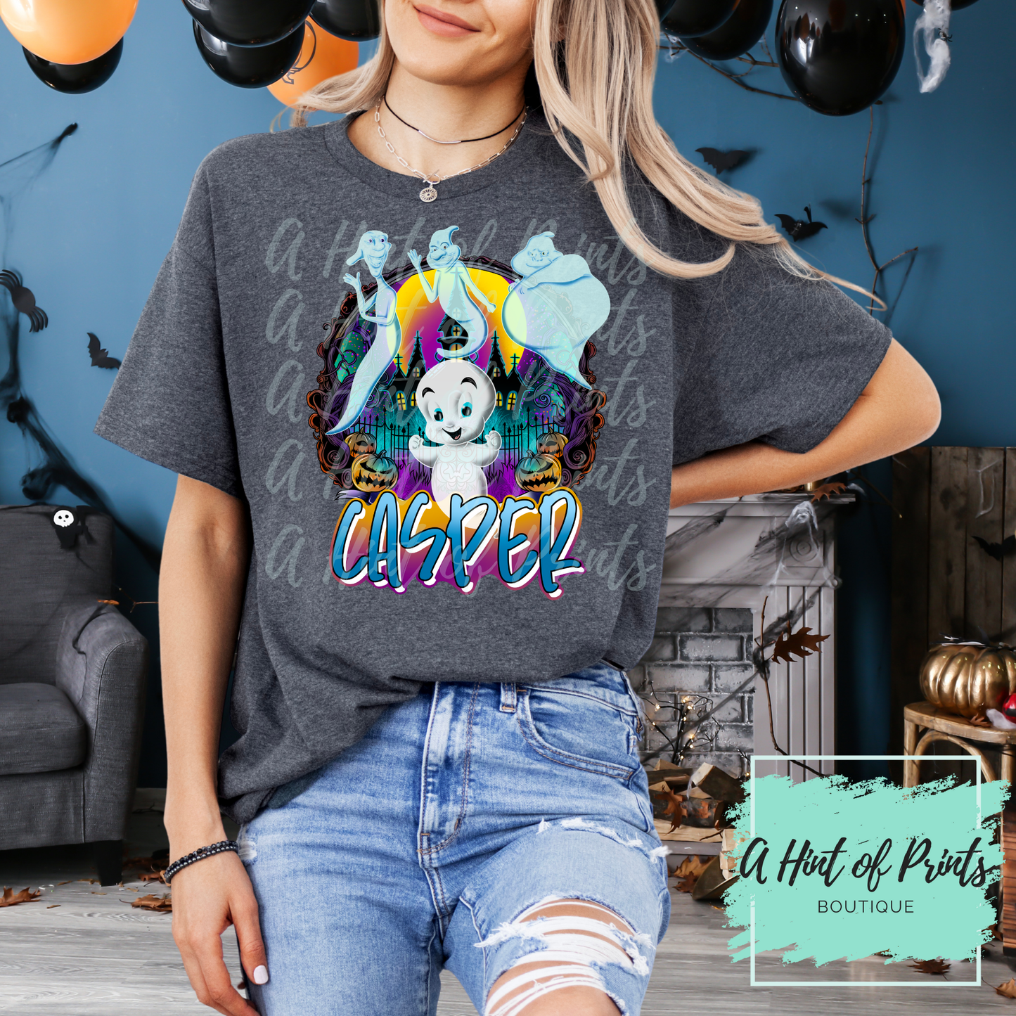 Friendly Ghost graphic T-shirt