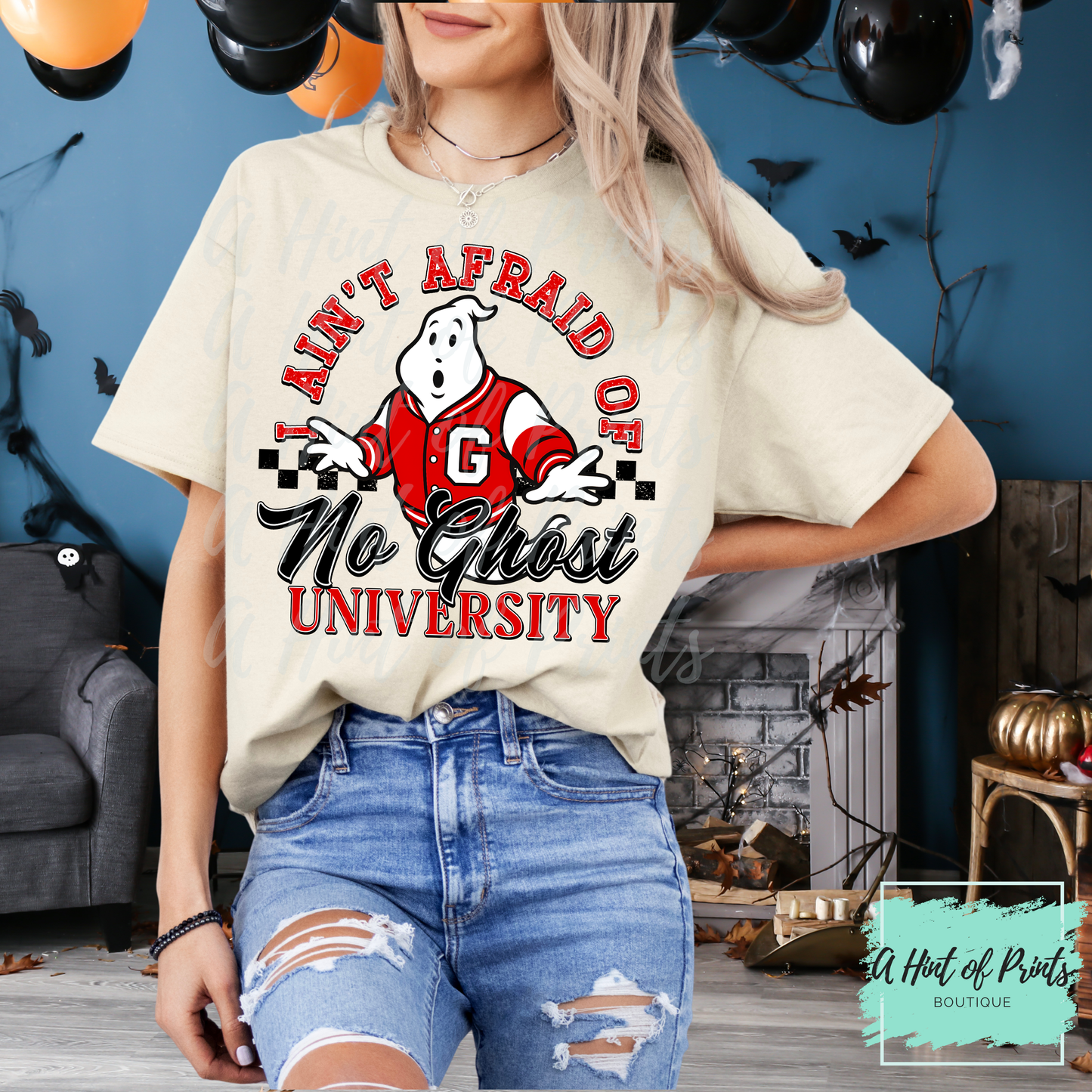 I ain't afraid of no ghost university graphic T-shirt