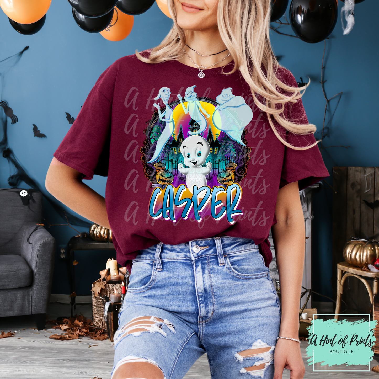 Friendly Ghost graphic T-shirt