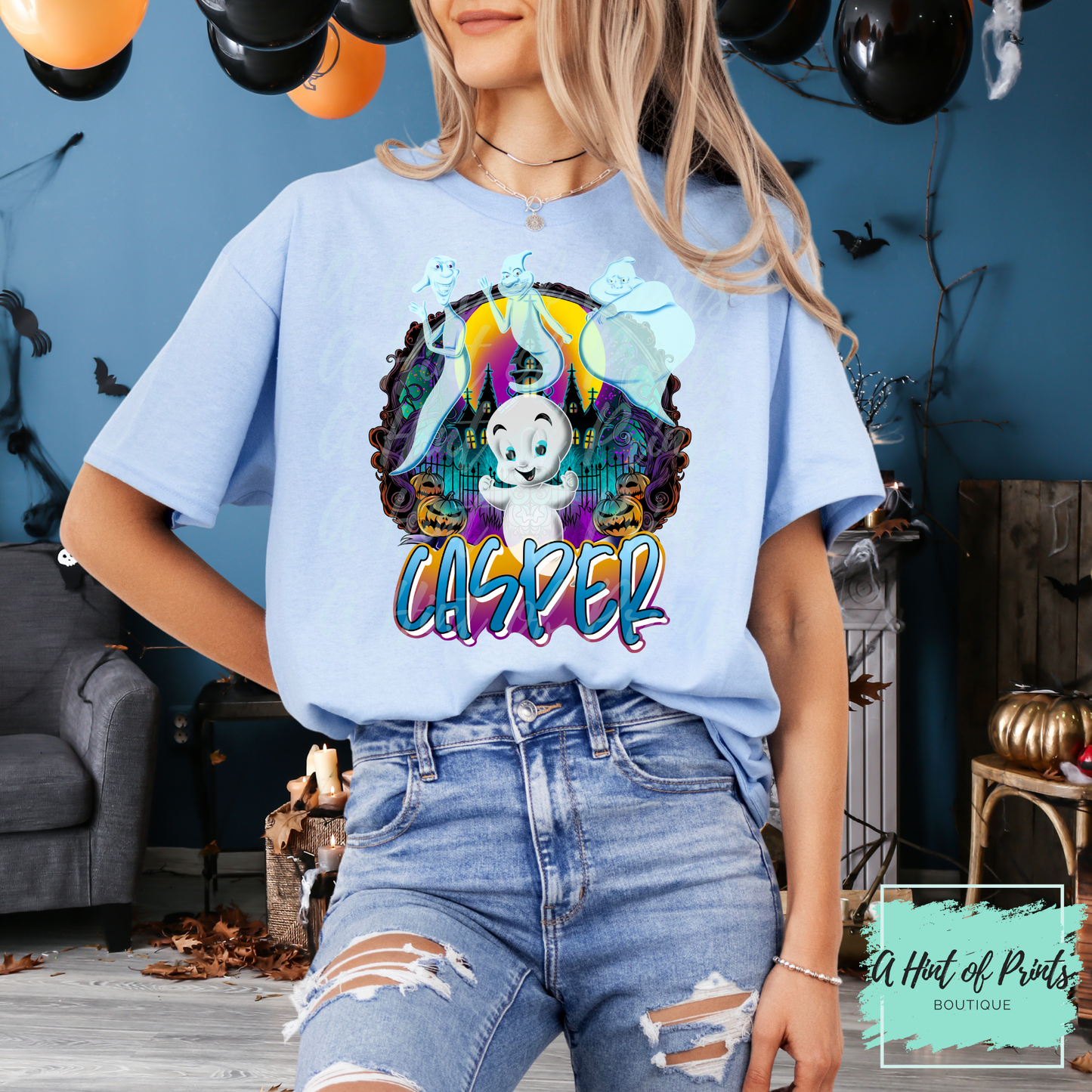 Friendly Ghost graphic T-shirt