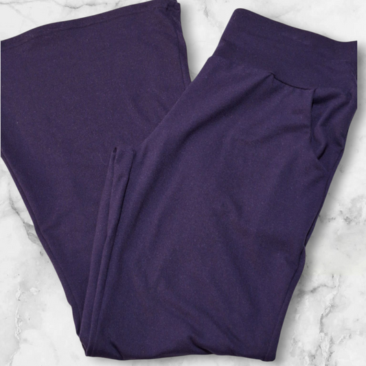 Solid Purple Flare Pocket Leggings