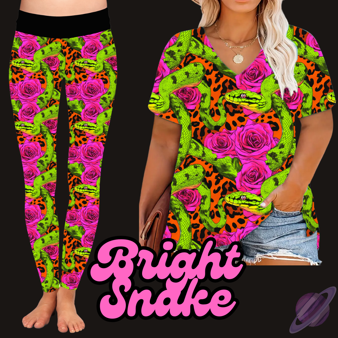 BRIGHT SNAKE - V-NECK TUNIC - PRETTY RUN PREORDER CLOSING 3/21