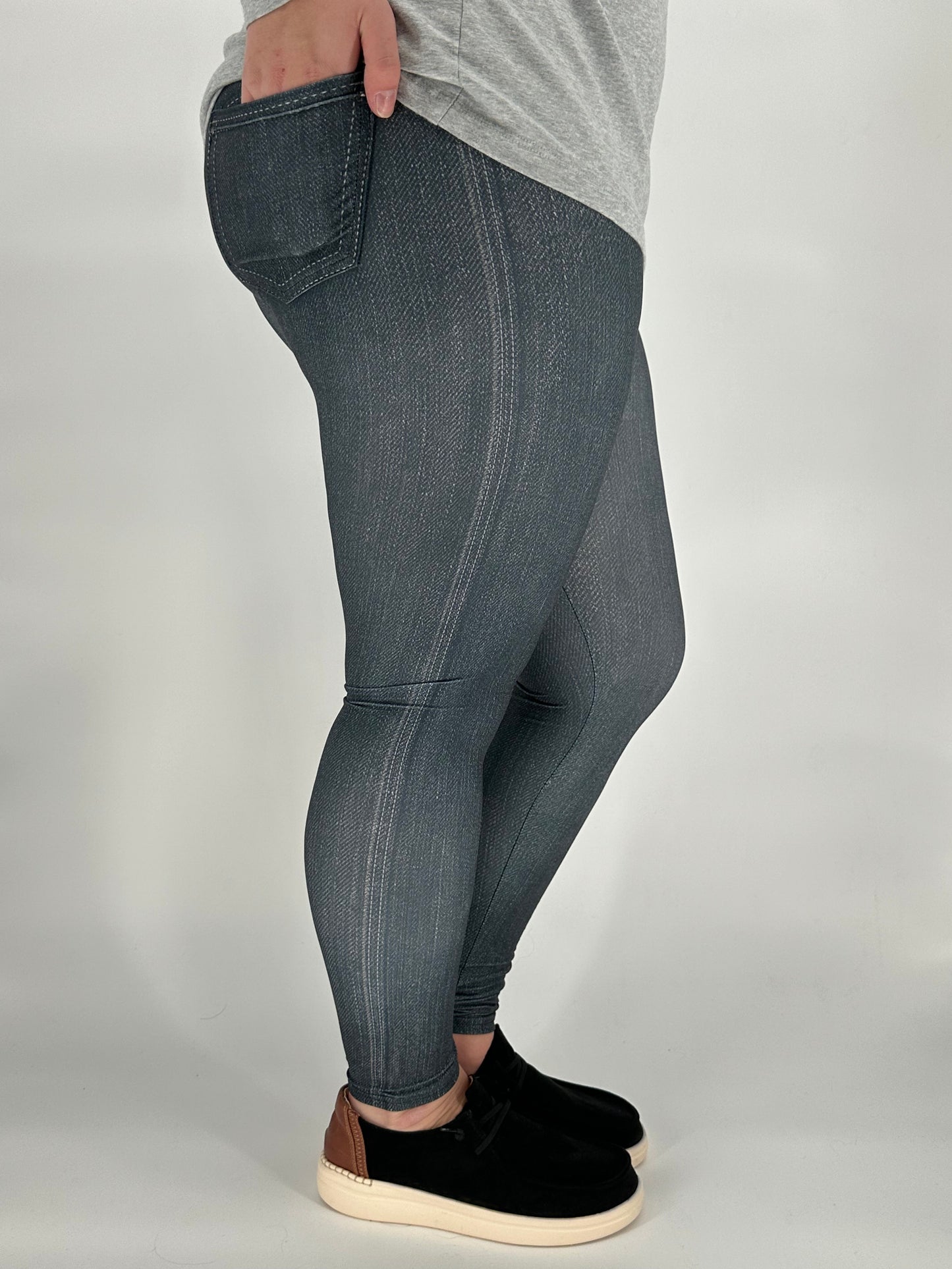 Black Denim Leggings w/ Butt Pockets