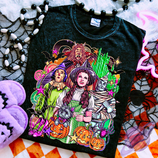 SPOOKY WIZ TEE