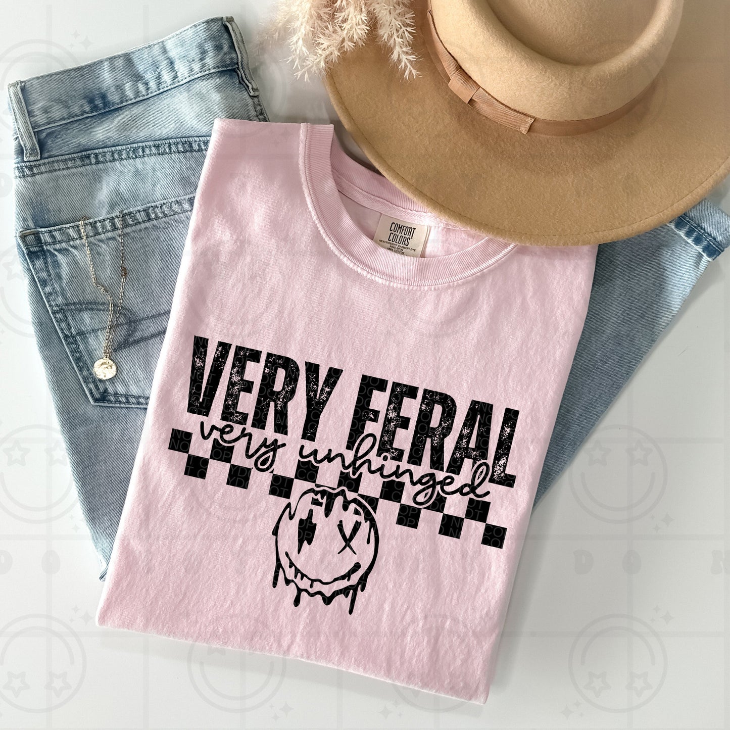 VERY FERAL TEE